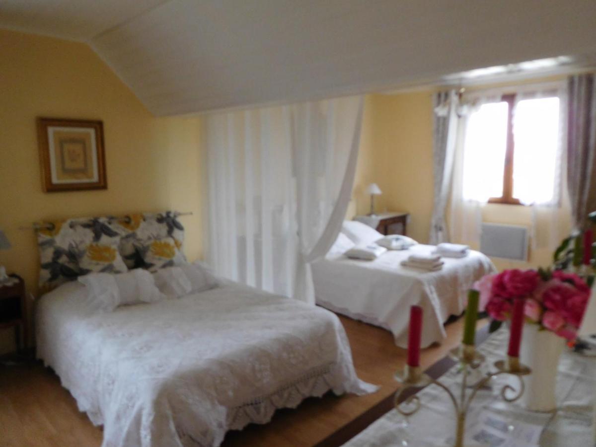 Aux Deux Colombes Bed and Breakfast Padirac Exteriör bild
